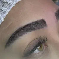 کاشت ابروی تخصصی باقیمت عالی