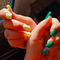 کاشت ناخن