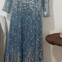 لباس مجلسی تن خور خیلی شیک در حد نو و‌تمیز هستن