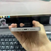 Iphone13 Normal|موبایل|اندیشه, اندیشه فاز ۳|دیوار