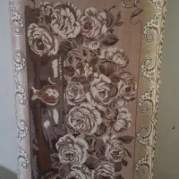 پشتی طرح گل و گلدان