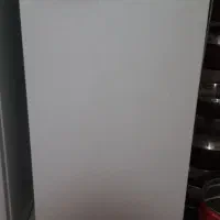 یخچال آزمایش