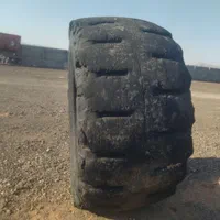 65/33 لاستیک لودر988|قطعات یدکی و لوازم جانبی|اصفهان, آبشار|دیوار