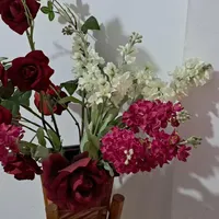 گلدان بامبو به همراه ۱۰ شاخه گل مصنوعی|گل مصنوعی|لاهیجان, کوی آزادگان|دیوار