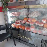 فروش یخچال مرغ یا گوشت،ترازو محک،میز خرد کن