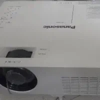 ویدیو پروژکتور Panasonic LX22 GXA حرفه ای کم کار|تلویزیون و پروژکتور|شیراز, ارم|دیوار