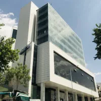 300-متر-تجاری-بر-دولت-آدرس-تک-کلمه-ای