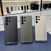 خریدار گوشی‌های Samsung Ultra