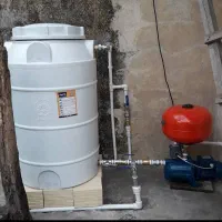 تاسیسات ساختمان لوله کشی اب و فاضلاب نصب پمپ منبع