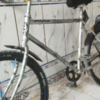 دوچرخه آساک|دوچرخه، اسکیت، اسکوتر|خاش, |دیوار