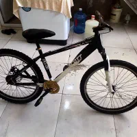 دوچرخه بدنه آلومینیومی