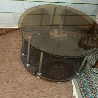 میز شیشه ای همراه با دومین عسلی