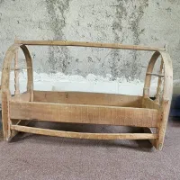 گهواره چوبی نوزاد