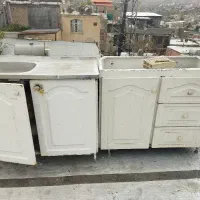 یک‌دستکا‌کابینت‌‌اهنی‌