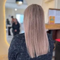 مدل برای رنگ و لایت