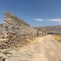 400متر زمین چهاردیواری قراچه فشند کردان