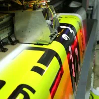 چاپ بنر تراکت کارت ویزیت فلکس استیکر بک لایت مش