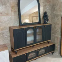 آیینه. وکنسول مدیا