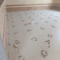 بنا و کاشی کار