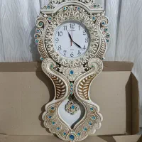 ساعت دیواری نو و آکبند داخل پلاستیک و کارتن