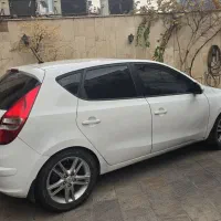 هیوندا ای سی  i30