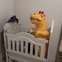 تخت کودک و روروئک کاملا سالم|اسباب و اثاث بچه|پاکدشت, پاکدشت (مامازند)|دیوار