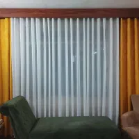 پرده حریر با گوشه های پتینه