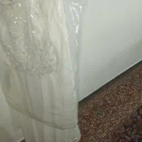 لباس محضر|لباس|مشهد, انقلاب|دیوار