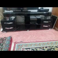 میز تلویزیون شیشه ای