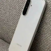 گوشی سامسونگ A36 با ROM 12 و حافظه256GB رنگ سفید