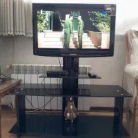 تلویزیون LCD در حدنو کاملا سالم و تمیز