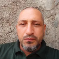 همخانه می شوم خانه ندارم. ۴۰ ساله که تو خط کتابم.
