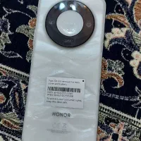 آنر x9c با حافظهٔ ۲۵۶ گیگابایت