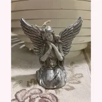 ۴ عدد ( شامل وسیله تزیینی )