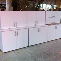 کابینت‌های آماده با طراحی منحصر‌به‌فرد.
