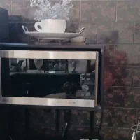 طبقه ی وسایل برقی و باکس ماکروفر|کتابخانه، شلف، قفسه‌های دیواری|قم, بنیاد|دیوار