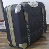 چمدان ژاپنی در حد نو