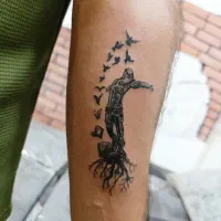 اجرای حرفه ای تتو بدن