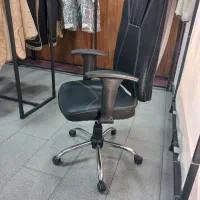 اتاق پرو و رگال و صندلی و آینه|فروشگاه و مغازه|آزادشهر, |دیوار