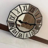 ساعت دیواری اینه ای
