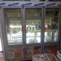 یخچال لبنیاتی