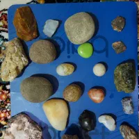 انواع سنگ قیمتی بفروش میرسد فوری