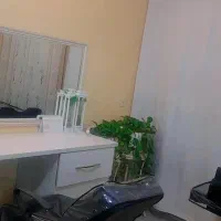 اجاره لاین مستقل در سالن زیبایی|خدمات آرایشگری و زیبایی|اصفهان, خواجه عمید|دیوار