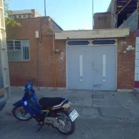 خانه-سه-خوابه-سند-ثبتی-سر-خیابان-9-000-000-000