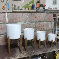 استند گلدان سری ۴ تایی بهمراه گلدان|گل و گیاه طبیعی|کرمانشاه, |دیوار