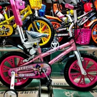 فروش همراه گارانتی سه چرخه رنگ بندی جدید|اسباببازی بچه|مشهد, یاغون آباد|دیوار