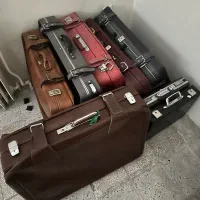 چمدان قدیمی آنتیک