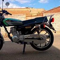 موتور سیکلت کبیر 200