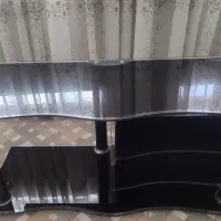 میز تلویزیون شیشه ای سالم