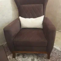 مبل راحتی ۷نفره|مبلمان خانگی و میز عسلی|شاهین‌شهر, شهرک منازل چوبی|دیوار